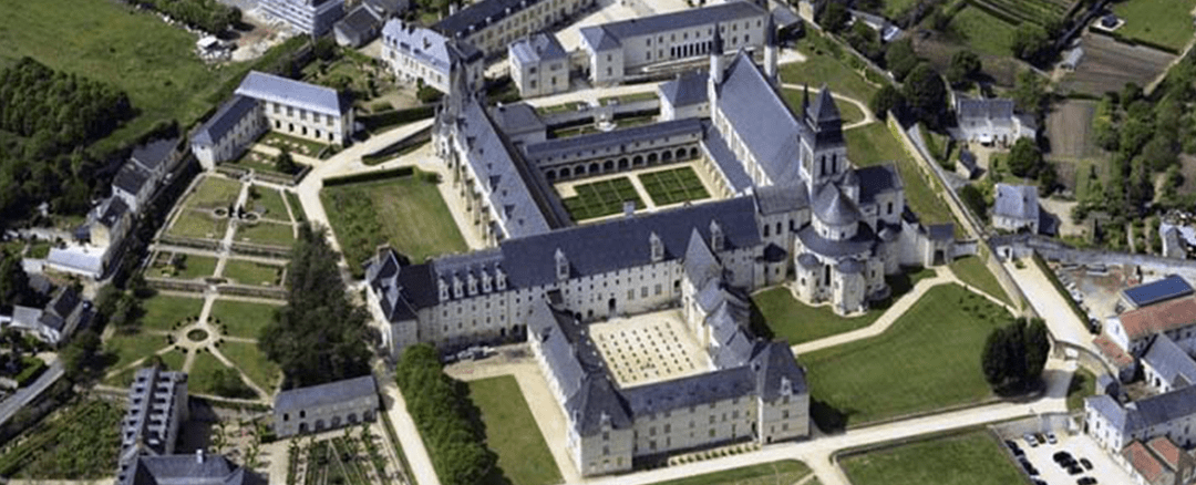 abbazia-fontevraud-veduta-aerea