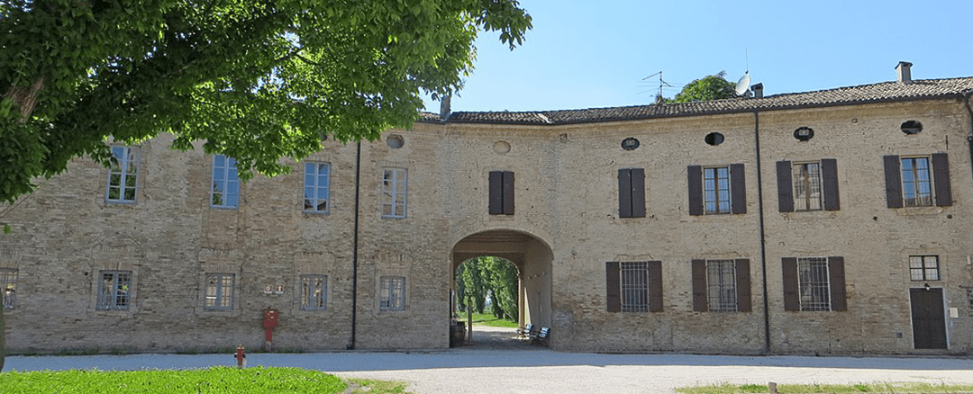 Abbazia_di_Valserena_corte_delle_Sculture