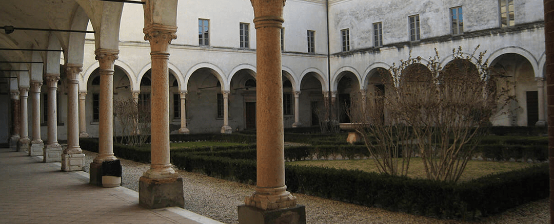 Capitolo LXI – L’accoglienza dei monaci forestieri – 6, 14